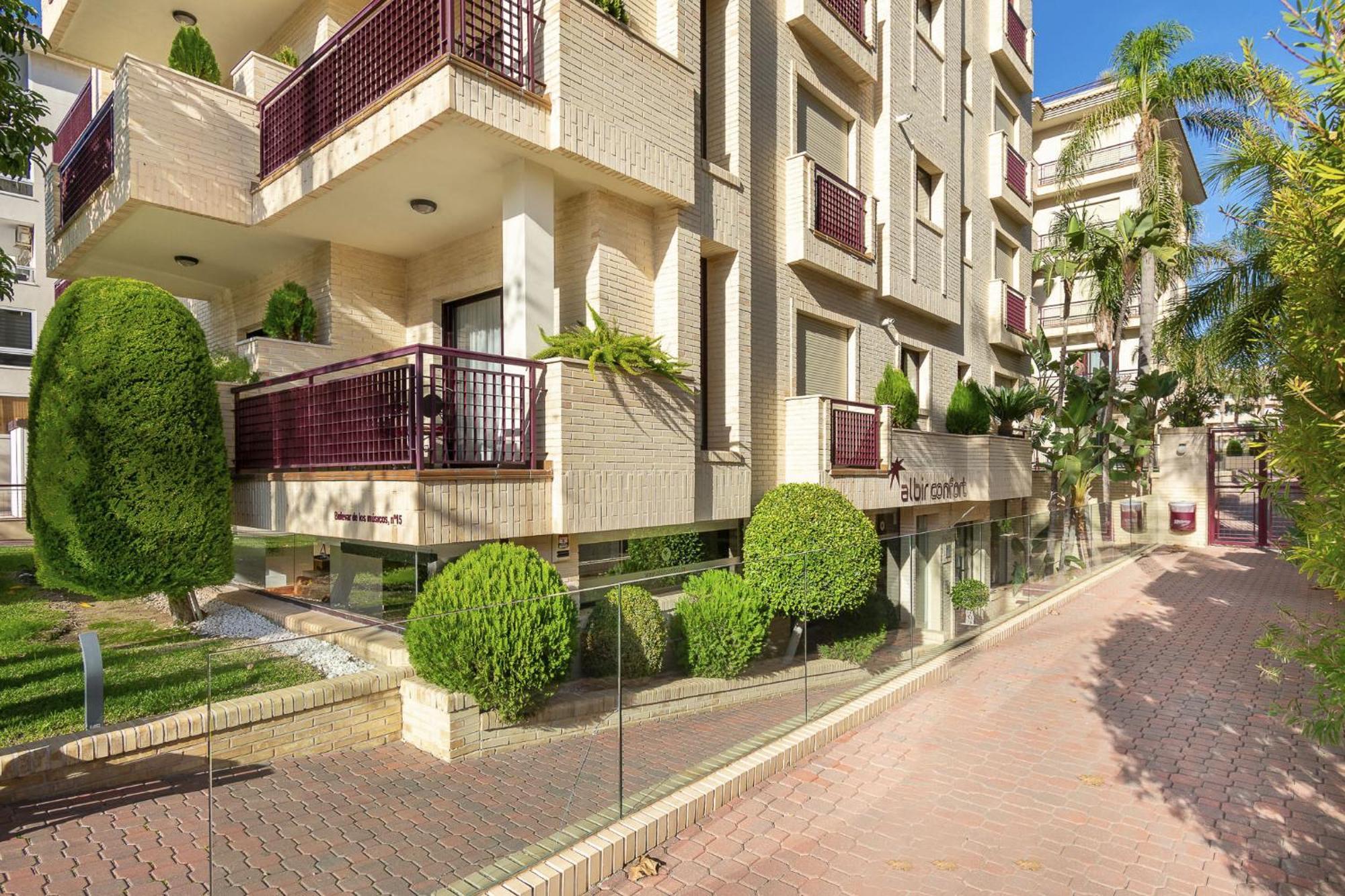Apartamentos Albir Confort - Avenida 1 Dorm El Albir Eksteriør billede