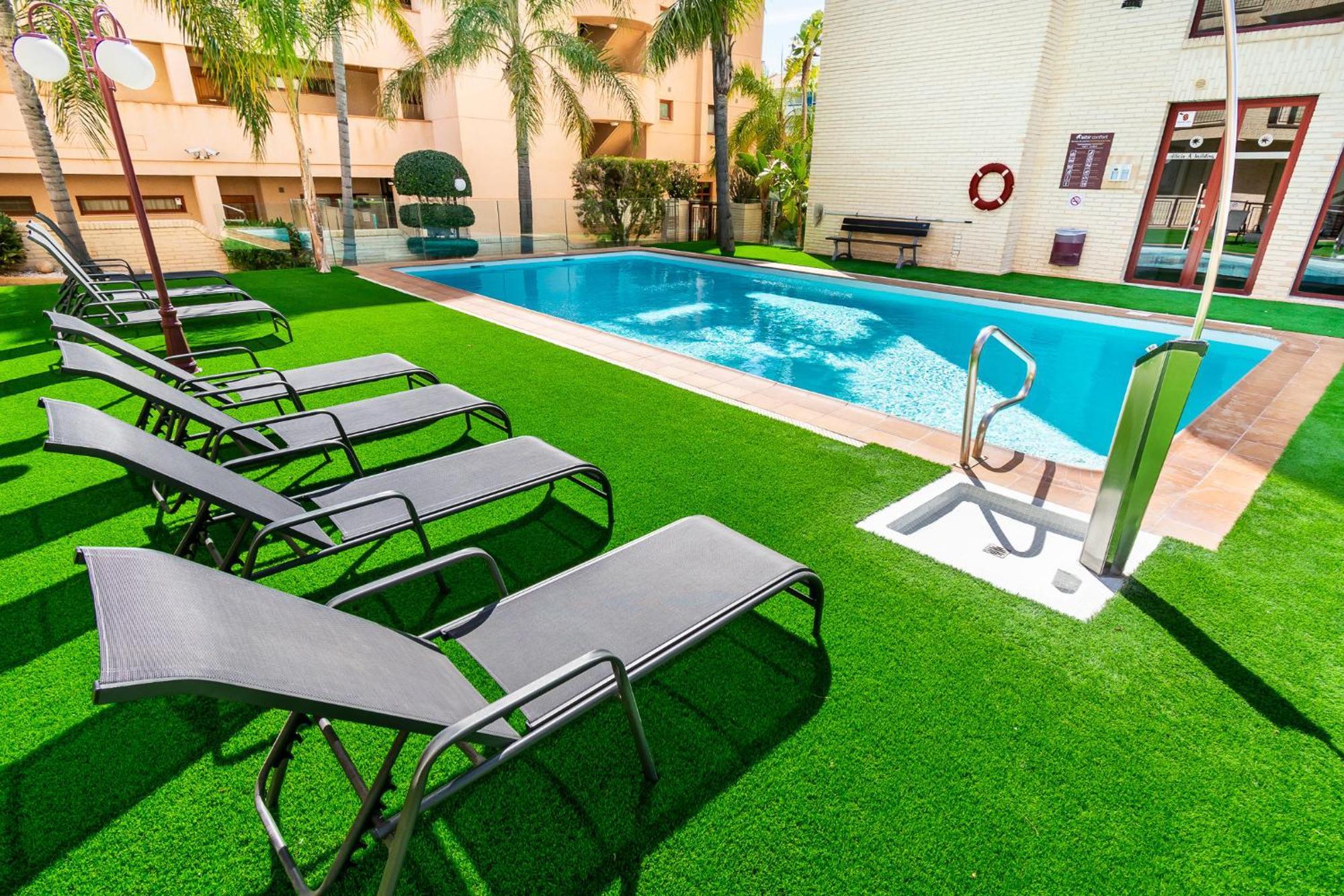 Apartamentos Albir Confort - Avenida 1 Dorm El Albir Eksteriør billede